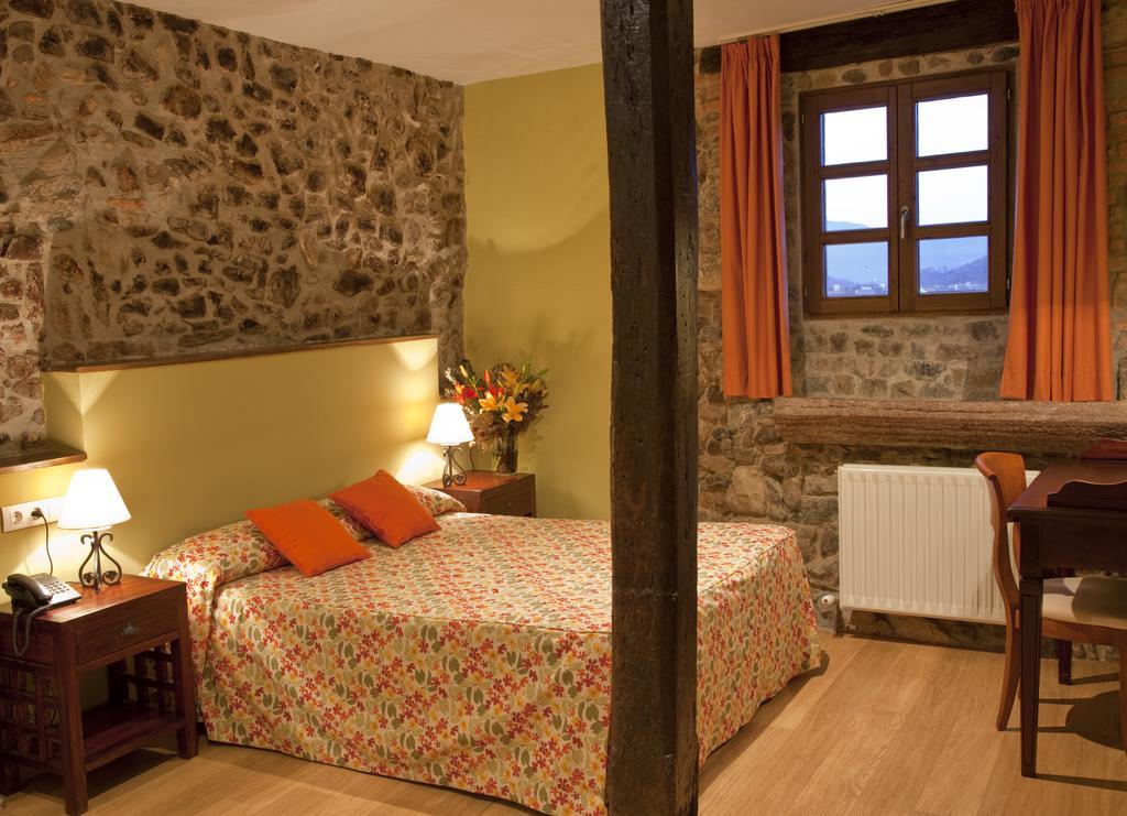 Hotel Casona Cuervo San Tirso de Candamo 외부 사진